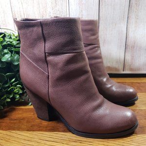 ARTURO CHIANG Women's Size 7 Brown At-Hadley Ankle Boots